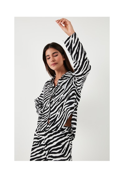 Lela Desenli Rahat Kesim Bol Paça Yazlık Bayan Pijama Takımı 6110014 Siyah-Beyaz