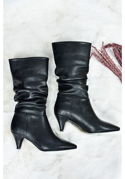 Fox Shoes Siyah Kısa Topuklu Büzgülü Kadın Bot L404810609