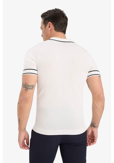 DeFacto Standart Fit Polo Yaka Kısa Kollu Beyaz Triko Tişört E3251AX25SMWT32 DeFacto Standart Fit Polo Yaka Kısa Kollu Beyaz Triko Tişört E3251AX25SMWT32
