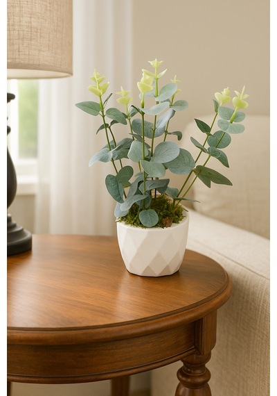 Dekoratif Yapay Eucalyptus Beton Saksıda Masaüstü Çiçek 27x20 Cm Beyaz