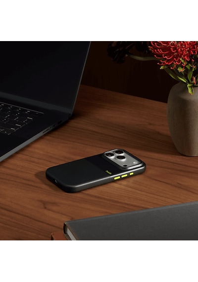 Beats Mgjm4ll/a Apple Uyumlu iPhone 17 Pro İçin Magsafe Özellikli Ve Kamera Denetimi Düğmeli Beats Rugged Kılıf - Everest Siyahı Siyah