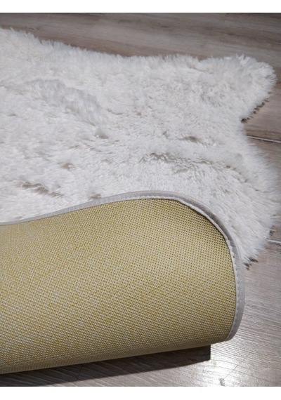 Yamalıhome Tavşan Tüyü Beyaz 70 x 100 Cm Peluş Post Halı