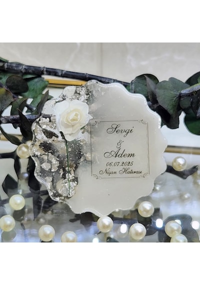 Tek Güllü Epoksi Magnet Buzdolabı Süsü Nişan Nikah Şeker 30 Adet