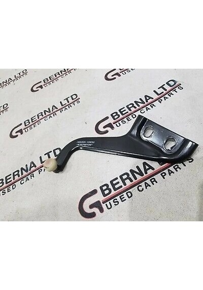 Sürgülü Kapı Üst Makara Mercedes Vıto.109,111,115.cdı-vıano.cdı Om.646,651 04- Oem No: A6397601347