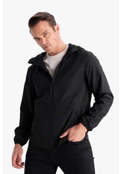 Defacto Su İtici Slim Fit Dar Kesim Kapüşonlu Fermuarlı Mont C5821ax25aubk27 Siyah Defacto Su İtici Slim Fit Dar Kesim Kapüşonlu Fermuarlı Mont C5821ax25aubk27 Siyah