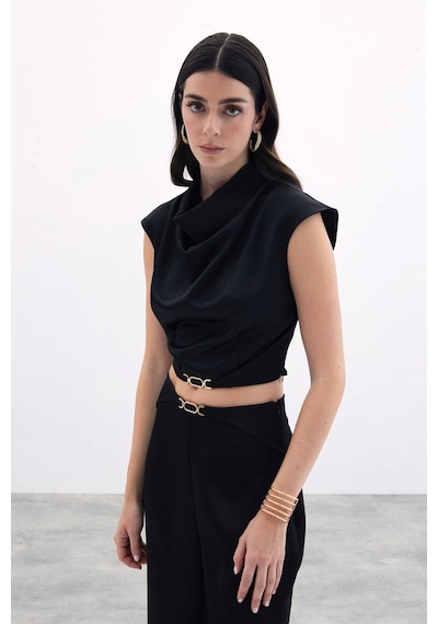 Sateen Toka Detaylı Degaje Bluz - Siyah-135774 Siyah