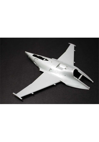 Kinetic K48063 1/48 Ölçek, Alenia M-346 Eğitim Savaş Uçağı, Plastik Model Kiti-56338