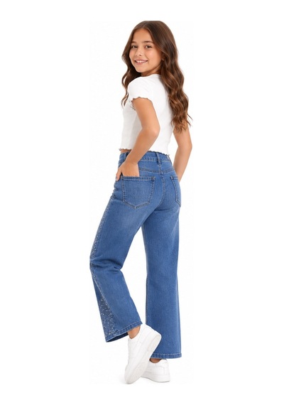 İrem Çocuk Giyim Kız Çocuk Üzeri Taş Detaylı Beli Lastik Ayarlamalı Cepli Geniş Paça Model Likralı Mavi Renk Kot Pantolon Mavi İrem Çocuk Giyim Kız Çocuk Üzeri Taş Detaylı Beli Lastik Ayarlamalı Cepli Geniş Paça Model Likralı Mavi Renk Kot Pantolon Mavi