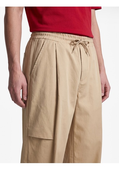 Koton Rahat Kalıp Beli Bağcıklı Cep Detaylı Pamuklu Gabardin Barrel Pantolon Bej 7wam40077nw Ekru Koton Rahat Kalıp Beli Bağcıklı Cep Detaylı Pamuklu Gabardin Barrel Pantolon Bej 7wam40077nw Ekru