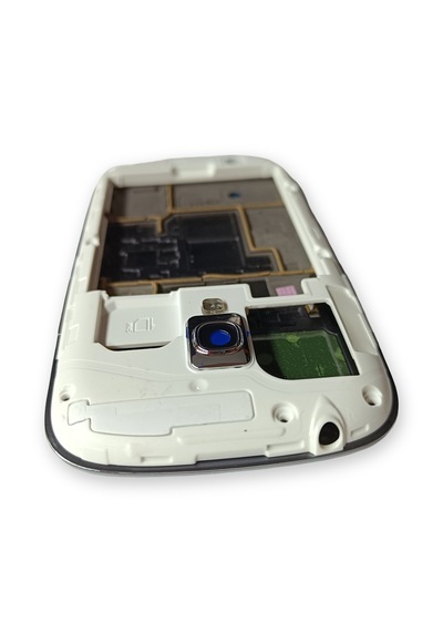 Samsung İ8910 Kasa Samsung Samsung Uyumlu Galaxy S3 Mini Gri Renk Orta Kasa Çıtalı On Off Ses Tuş Bordu Kamera Lensi Füme - Gri