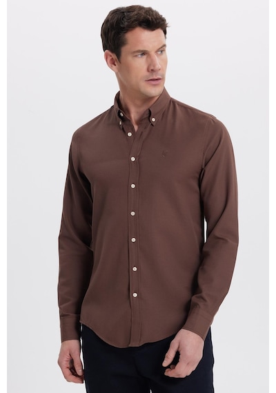 Tudors Erkek Slim Fit Dar Kesim Düz Oxford Armalı Yaka Düğmeli Kahverengi Spor Gömlek-42010 Kahverengi