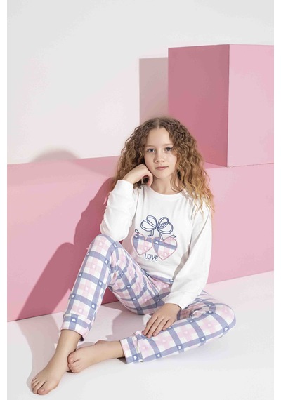 Aygebu Tarık Kadın Beyaz Kalp Desen Anne Kız Kombin Termal Kışlık Sıcak Tutan Yumuşak Pijama Takımı Aygebu Tarık Kadın Beyaz Kalp Desen Anne Kız Kombin Termal Kışlık Sıcak Tutan Yumuşak Pijama Takımı