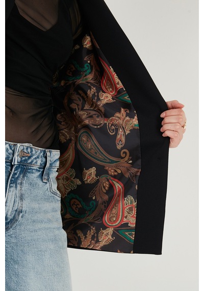 Lela Kruvaze Yaka Desenli Astar Detaylı Blazer Ceket Kadın Ceket 6523001 Siyah