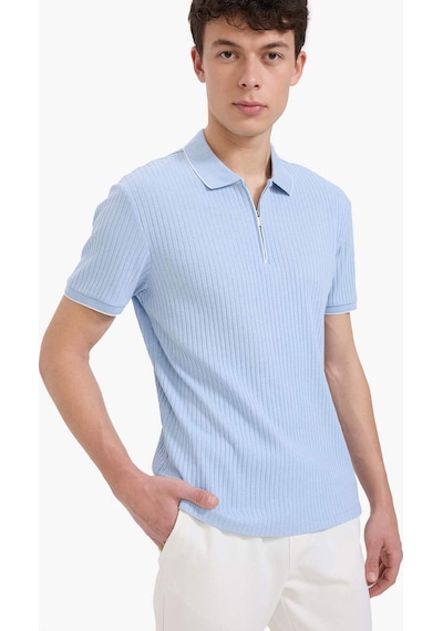 DeFacto Slim Fit Dar Kesim Polo Yaka Kısa Kollu Fitilli Kaşkorse Yarım Fermuarlı Tişört D3948AX25SMBE366
