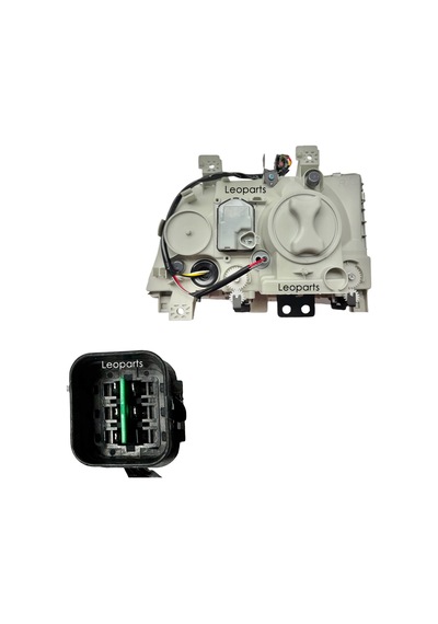 Leoparts Mitsubishi Fuso Canter Far Lambası Sağ 2006-2012 Mk548498