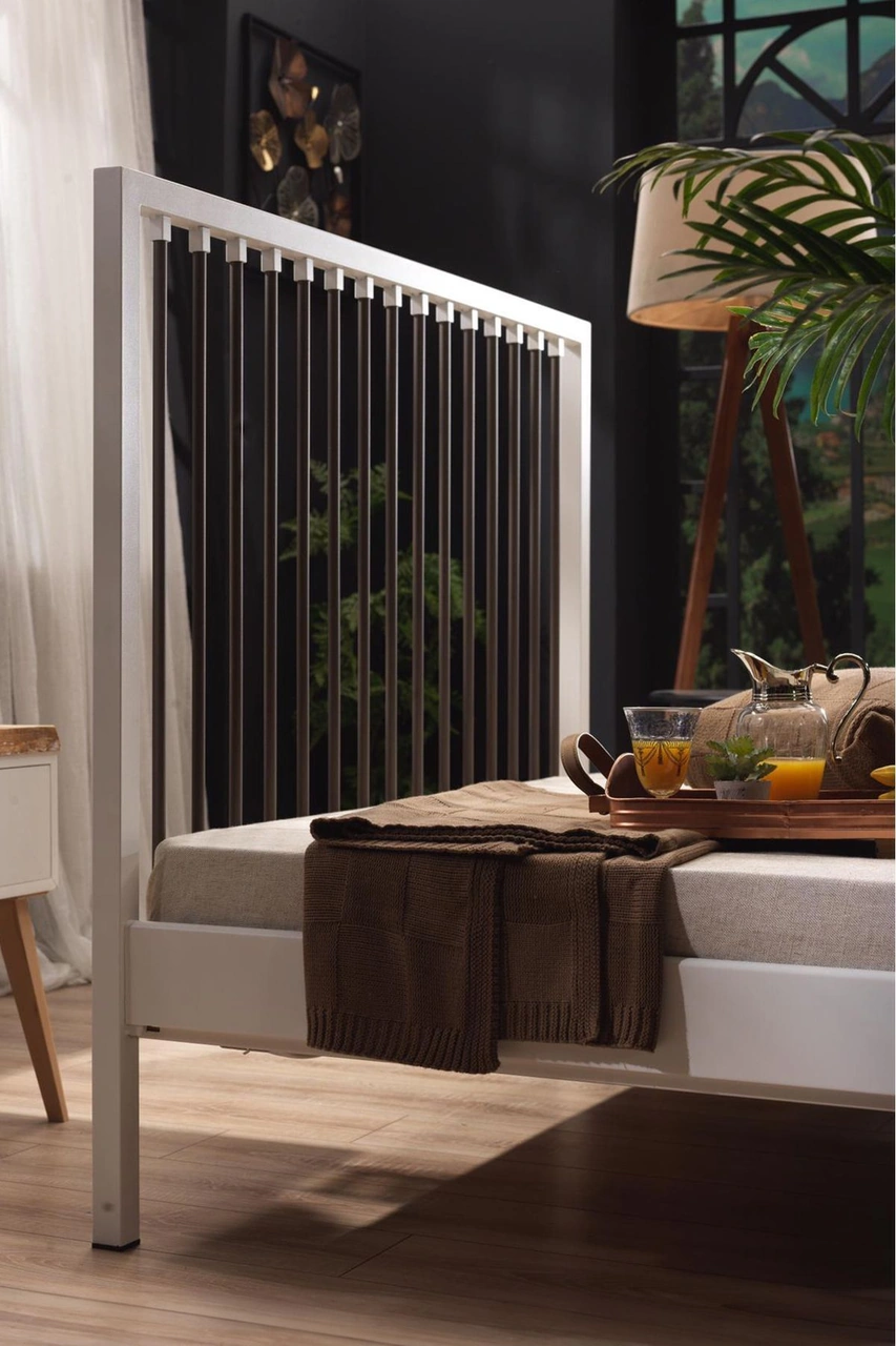 Breeze Çift Kişilik Ferforje Metal Beyaz-kahverengi Ahşap Latalı Karyola