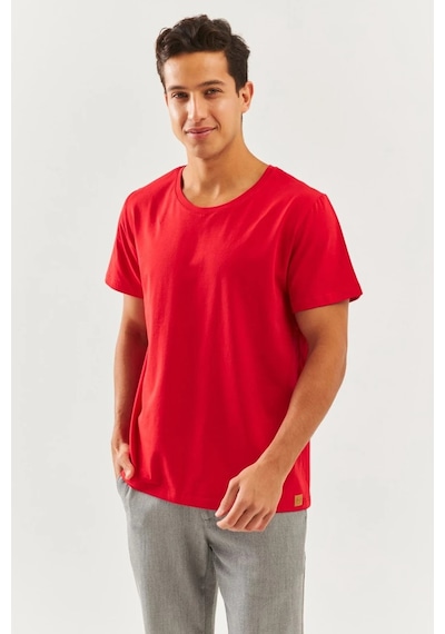 Erkek Oversize Rahat %100 Pamuklu Penye Bisiklet Yaka Kısa Kol Basic T-shirt Classic Collection Kırmızı