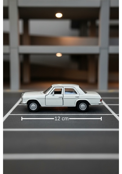 Beyaz 1:32 Ölçek Die Cast Kapıları Açılır Lisanslı Mercedes Benz 220 Oyuncak Metal Model Araba Çok Renkli