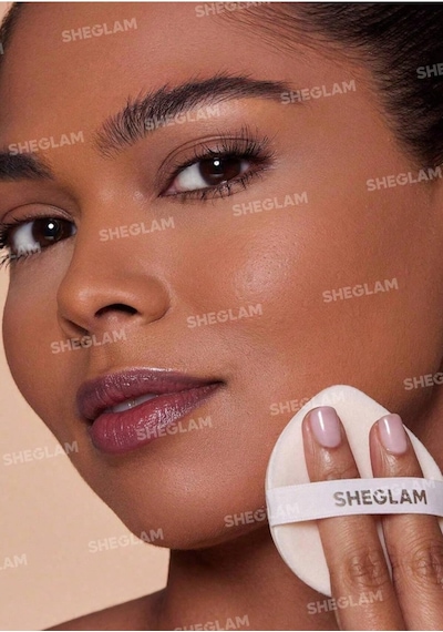 Sheglam Skin-focus Pudra Fondöten,yüksek Kapatıcılık & Mat Etki Warm Vanilla