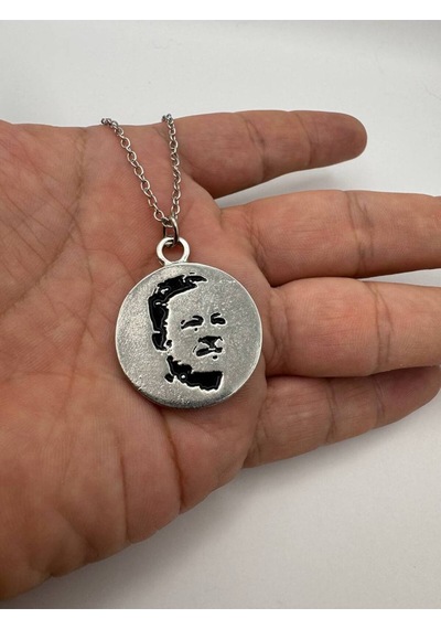 Nazım Hikmet Temalı Unisex Kolye Anlamlı, Özgün Ve Sanatsal Tasarım Çok renkli