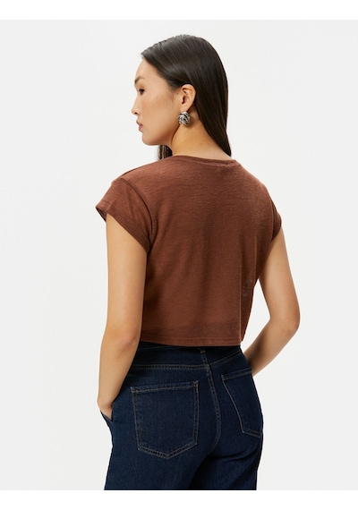 Koton Crop Tişört Kısa Kollu Slim Fit Bisiklet Yaka Kahverengi 4sak50020ek 4SAK50020EK517 Kahve Koton Crop Tişört Kısa Kollu Slim Fit Bisiklet Yaka Kahverengi 4sak50020ek 4SAK50020EK517 Kahve