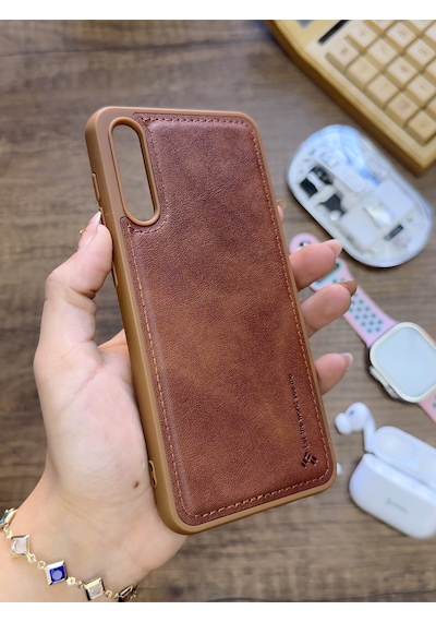 Samsung Galaxy A70 Uyumlu Premium Deri Dokulu Darbelere Karşı Dayanıklı Nazal Silikon Kılıf Kahverengi