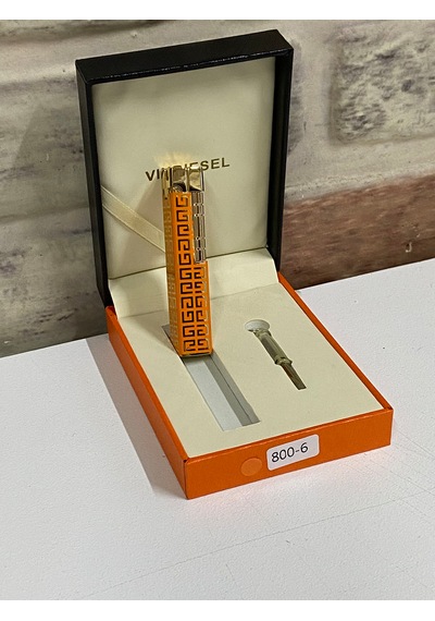 Vindiesel Marka Turuncu Renk Desenli Gazlı İnce Model Kişiye Öze
