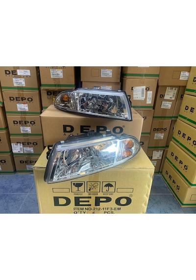 Mitsubishi Carisma 2000-2005 Arası Depo Sağ Ve Sol Far Takım Beyaz Mr485383 / Mr485384