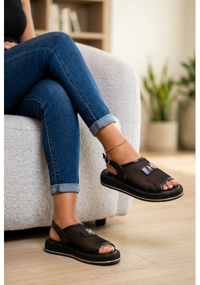 Shoetek Alisva Kadın Sandalet Arkadan Bantlı Tokalı Fileli Siyah