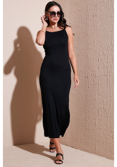 Lela Slim Fit Yırtmaç Detaylı Midi Boy Bayan Elbise 5866224 Siyah