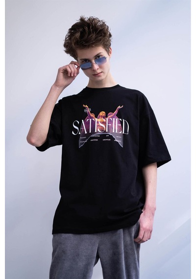 Flood Of Style Unisex Satisfied Siyah Tshirt