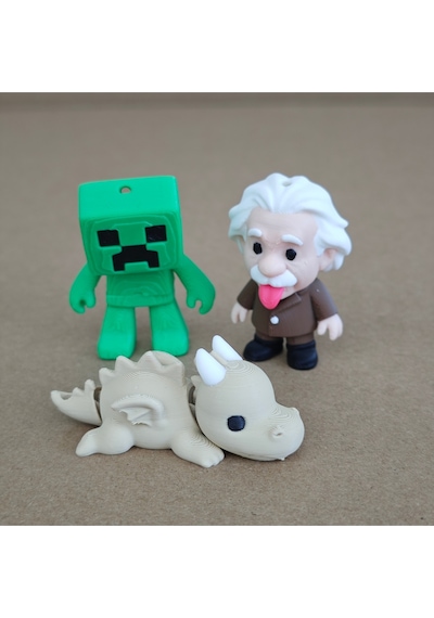 Albert Einstein Dil Çıkaran Hareketli Anahtarlık Ve Mini Dekoratif Figür 2 Adet