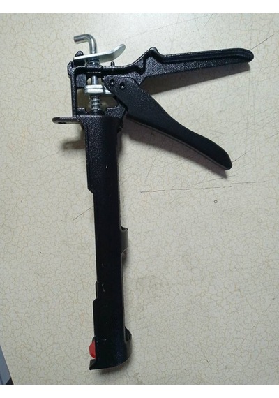 PROFESYONEL METAL SİLİKON TABANCASI