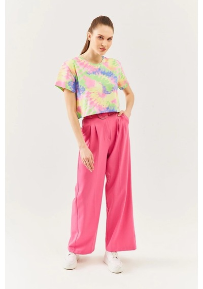Kadın Oversize Rahat %100 Pamuklu Penye Bisiklet Yaka Kısa Kol Basic Crop T-shirt Batik Gökkuşağı