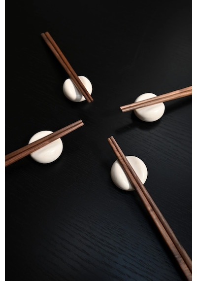 101 Copenhagen Native Chopstick Holders Birch 4 Lü El Yapımı Seramik Çubuk Desteği Beyaz