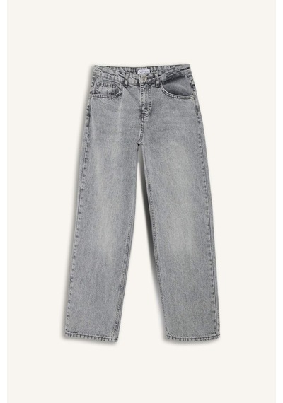 DeFacto Straight Fit Yüksek Bel Kısa Paça Jean Yıkamalı Pantolon E8013AX25SMNM55