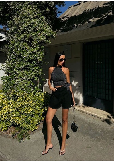 Nido Moda Kadın Çizgili Halter Yaka Bluz - Yan Bağlamalı Simli Crop Top Siyah
