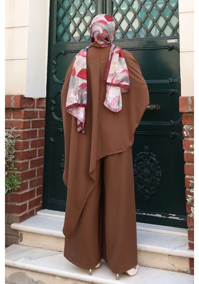 Balenbi Kadın Linda Kumaş Asimetrik Tunik Bol Paça Pantolon Oversize Tesettür Takım 1231 Kahverengi Balenbi Kadın Linda Kumaş Asimetrik Tunik Bol Paça Pantolon Oversize Tesettür Takım 1231 Kahverengi