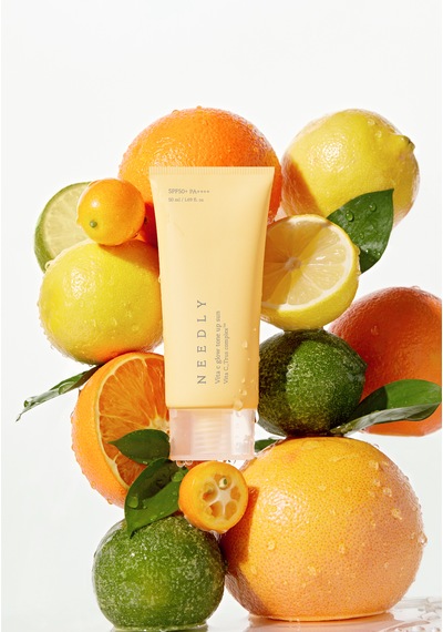 Needly Vita C Glow Tone Up Vitaminli Işıltı Veren Yüksek Korumalı Güneş Kremi SPF50+ 50 ML Needly Vita C Glow Tone Up Vitaminli Işıltı Veren Yüksek Korumalı Güneş Kremi SPF50+ 50 ML