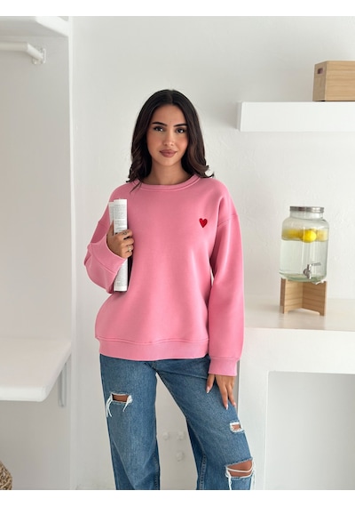 Kadın Kalp Nakışlı Sweatshirt Sade & Sevgi Dolu Stil Pembe