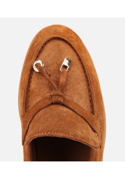 Hotiç Kadın Süet Deri Taba Gold Aksesuarlı Klasik Loafer