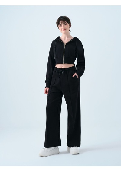 LOFT Crop Kadın Sweatshirt Lf2039222 Q1.v1 Siyah LOFT Crop Kadın Sweatshirt Lf2039222 Q1.v1 Siyah