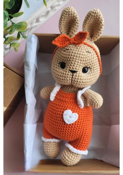 Amigurumi Tulumlu Tavşancık