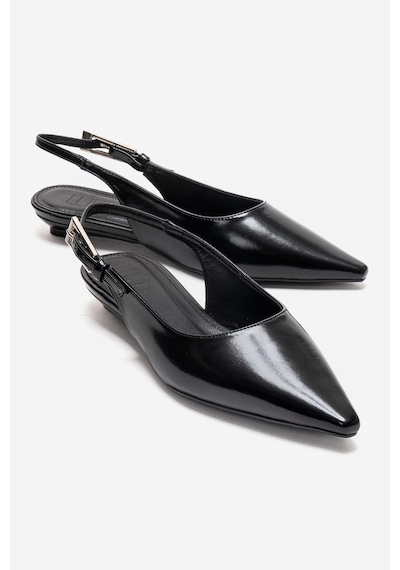 Luvishoes Jenna Siyah Cilt Sivri Burunlu Kadın Alçak Topuklu Ayakkabı