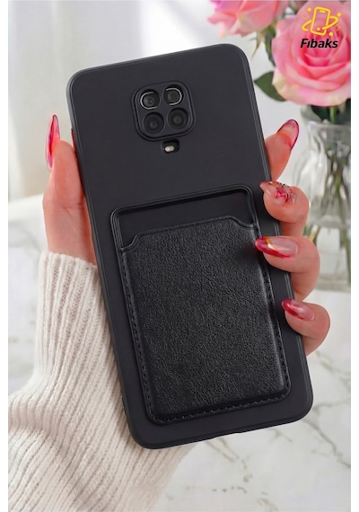 Fibaks Redmi Note 9 Pro/9s Uyumlu Kılıf Kamera Korumalı Arkası Kartlıklı Cüzdanlı Kırmızı Tuşlu Siyah Silikon