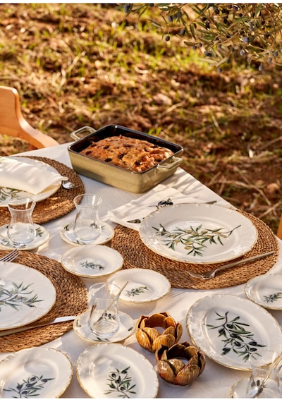 Bella Maison Olive Porselen 26 Parça 6 Kişilik Kahvaltı Takımı Yeşil Yeşil