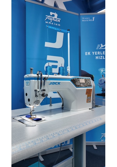 Jack A4 F Step Motorlu Full Otomatik Düz Dikiş Makinası Konuşan Paket Yok