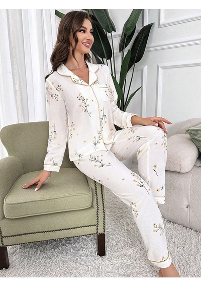 Bella Notte Çiçek Baskılı Cep Detaylı Düğmeli Günlük Uzun Pijama Takımı Sarı