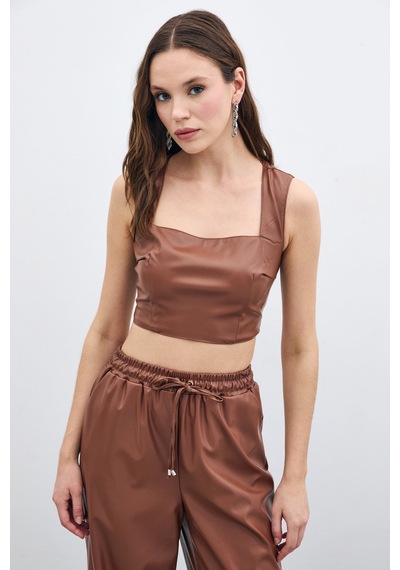Sateen Kare Yaka Deri Crop - Kahve-135668 Kahve