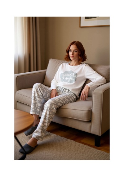 Ersefa Kadın Galaksi Desenli Uzun Kollu Pijama Takımı Fonksiyonel Dayanı Beyaz